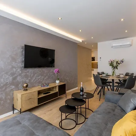 The Little * 斯普利特